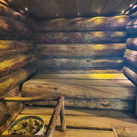 Willa Kelo Huvilla 1 - 10 Henkiloelle, Himos Laensihuippu, 50m² + 60m² *